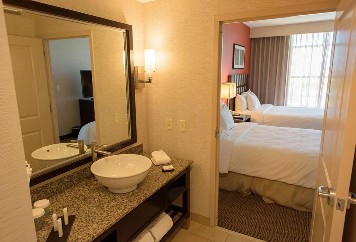 Embassy Suites Ontario - Airport Exterior foto